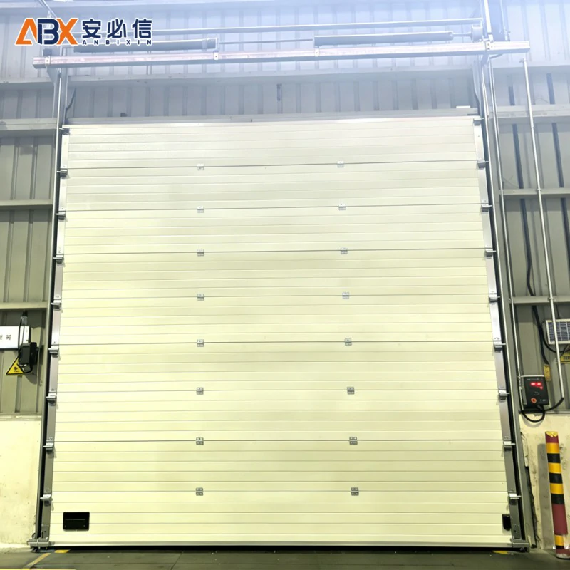 白山沿江乡钢质提升门